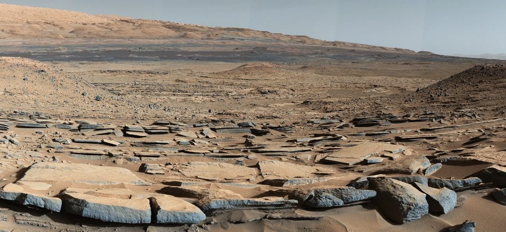 Ancient lakes on Mars