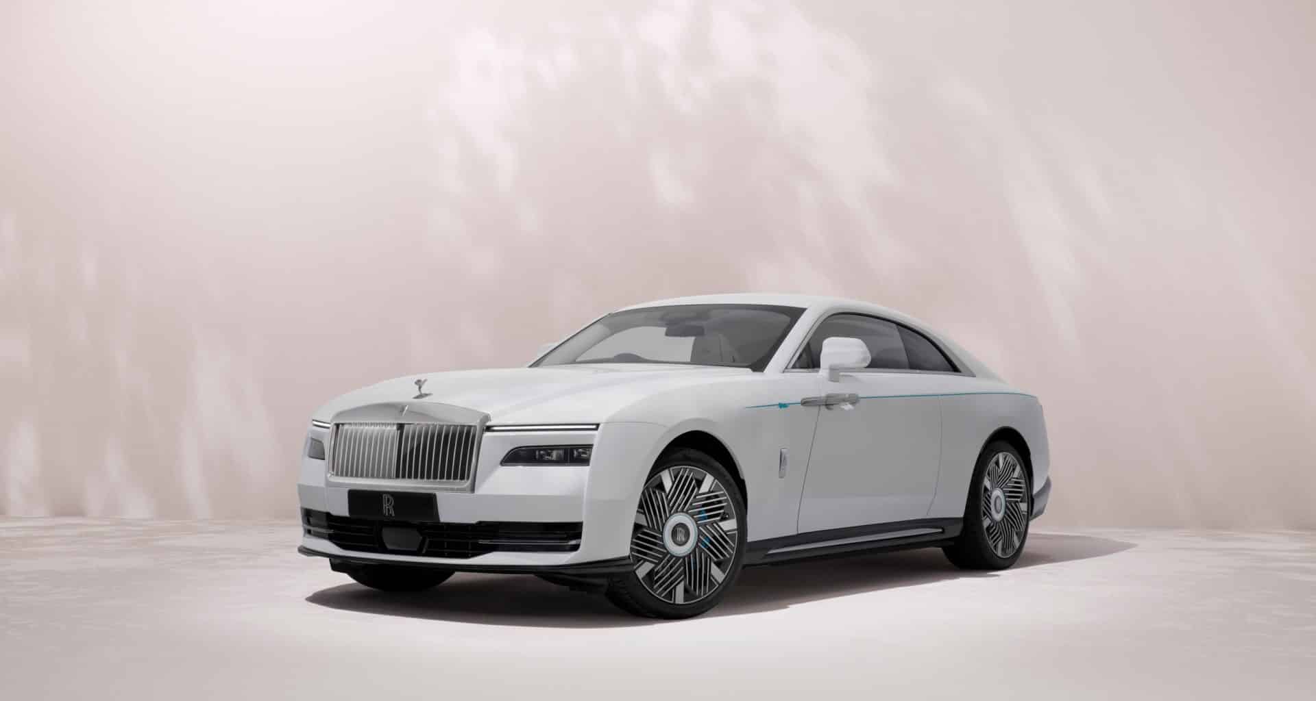 Rolls-Royce Spectre Primavera luxury car