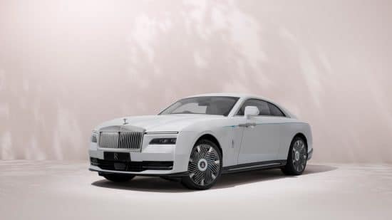 Rolls-Royce Spectre Primavera luxury car